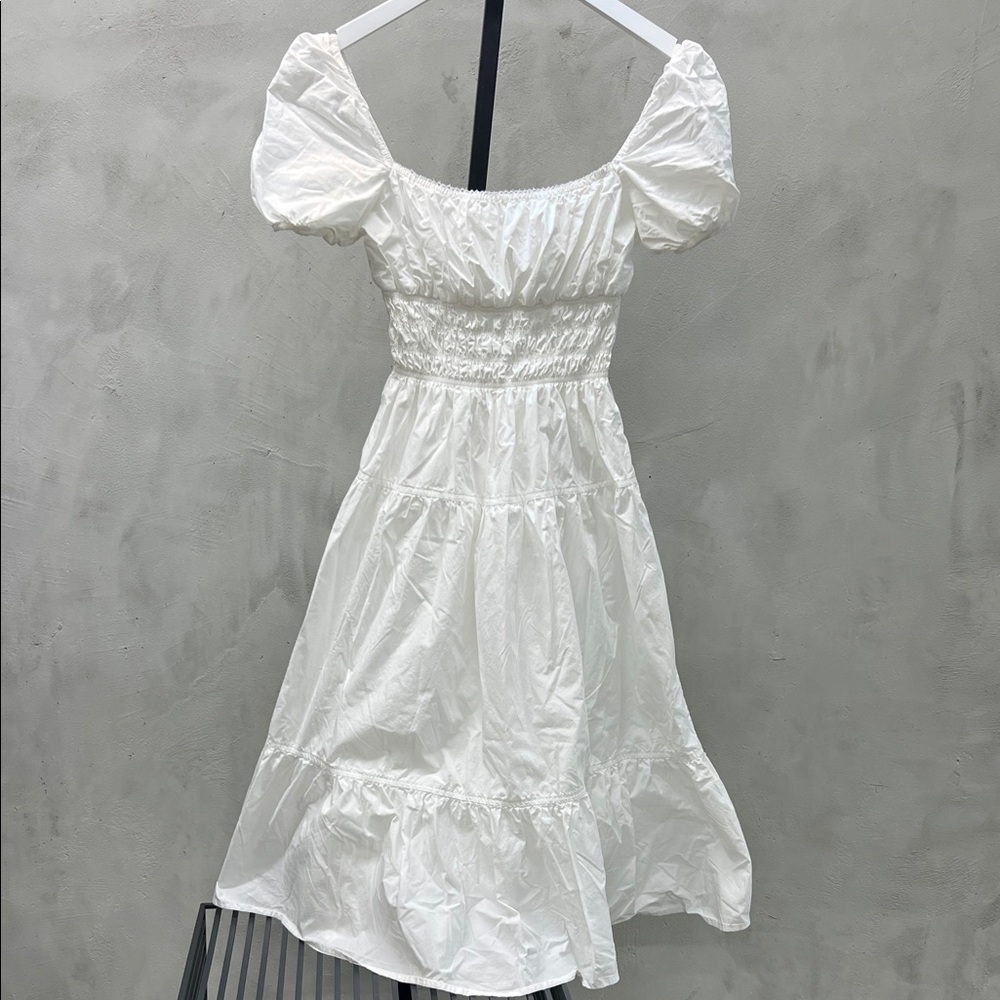 Wilfred Elegant White Puff Sleeve Dress